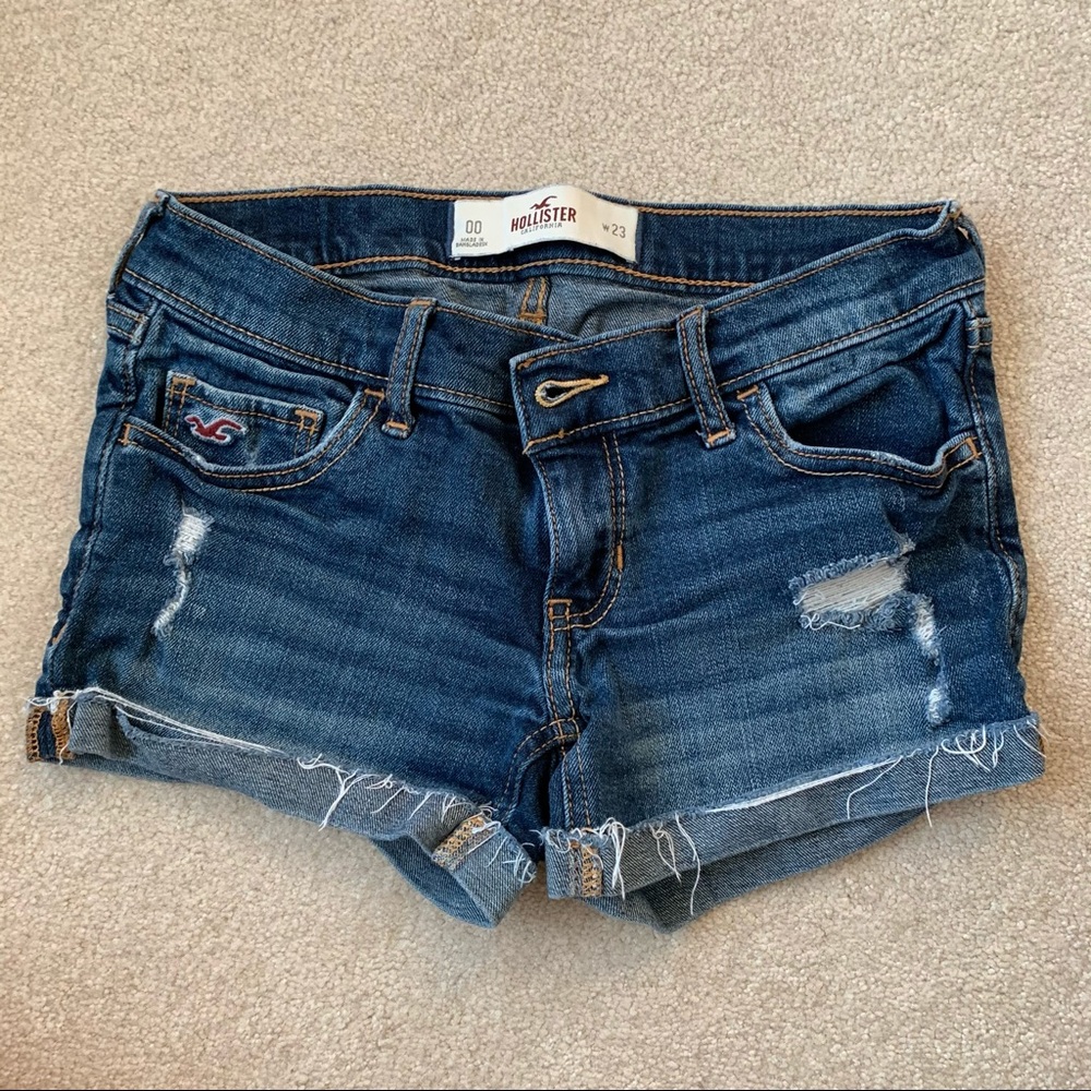 Low rise jean short